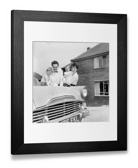 Framed Print : The happy Daily Mirror family: The Frys have lived in their own home at Woodlands