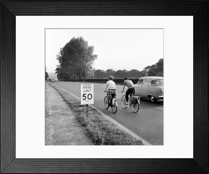 Framed Print : 50 MPH Signs. June 1960 M4292-003