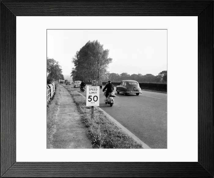 Framed Print : 50 MPH Signs. June 1960 M4292-001