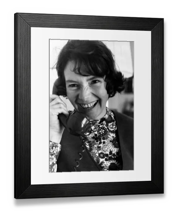 Framed Print : Mrs. Britain. Mrs. Mary Millar. October 1971 P012630