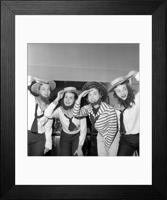 Framed Print : Rehearsals for the Ballet Pineapple Doll at the Sadlers Well Theatre