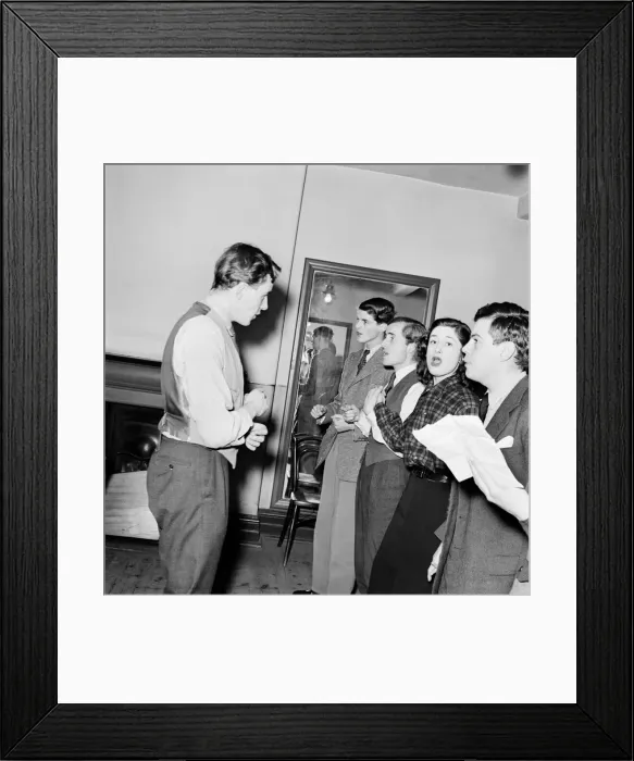 Framed Print : From Left to right on print: Ned Sherrin of Exeter, compere Framed Print : From Left to right on print: Ned Sherrin of Exeter, compere