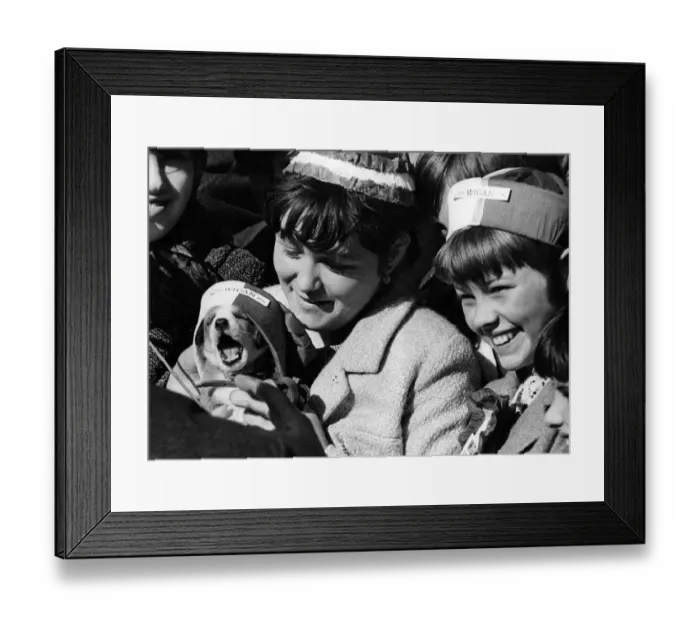 Framed Print : Wigan Rugby League Club return home from Wembley with the Cup
