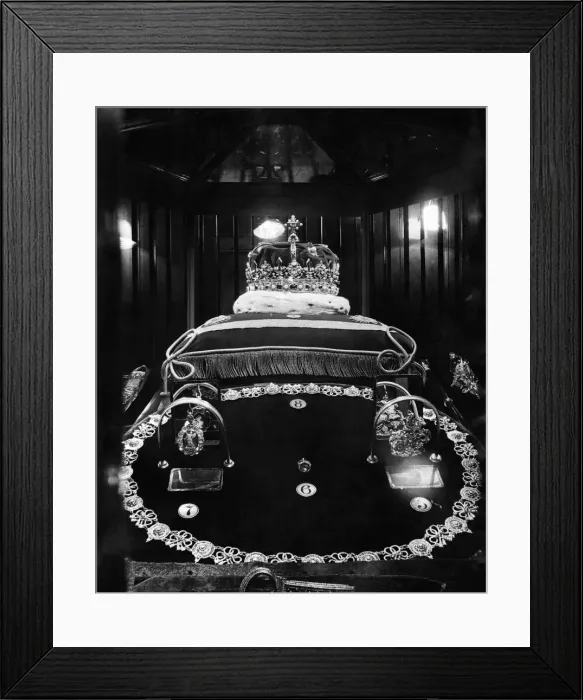 Framed Print : Crown Jewels (Scottish). September 1948 P011485 Framed Print : Crown Jewels (Scottish). September 1948 P011485