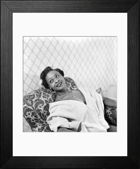 Framed Print : American cabaret star Thelma Carpenter aged 28 years arrived in England feeling very Framed Print : American cabaret star Thelma Carpenter aged 28 years arrived in England feeling very