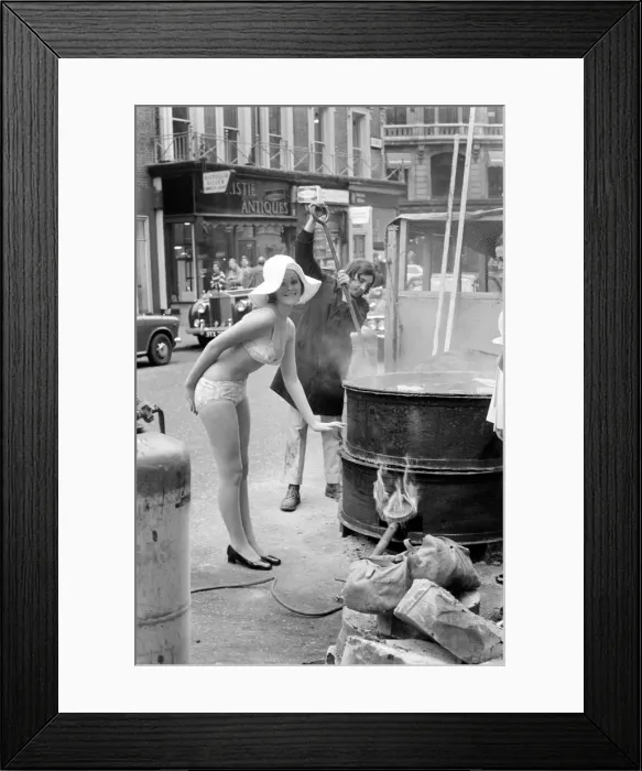 Framed Print : Edward Mann brings back the star system in his spring Framed Print : Edward Mann brings back the star system in his spring