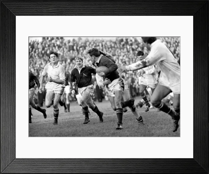 Framed Print : Swansea v. South Africa. Action from the match. November 1969 Z11069-036 Framed Print : Swansea v. South Africa. Action from the match. November 1969 Z11069-036