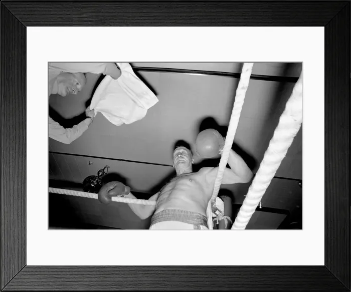 Framed Print : 73 years old, and still boxing, Fred Oldham, a Shirley, Birmingham, pig farmer Framed Print : 73 years old, and still boxing, Fred Oldham, a Shirley, Birmingham, pig farmer