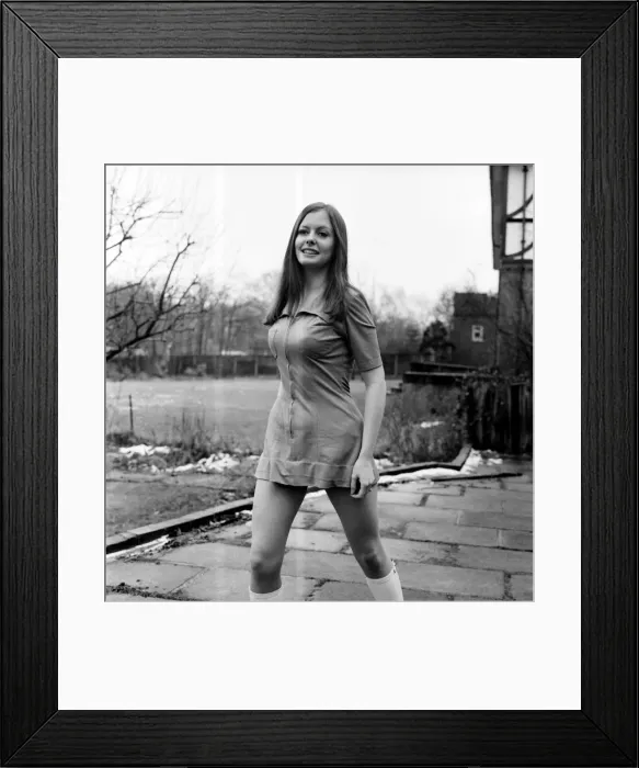 Framed Print : The two Michelle sisters of Chigwell, Essex come into view on the television screens