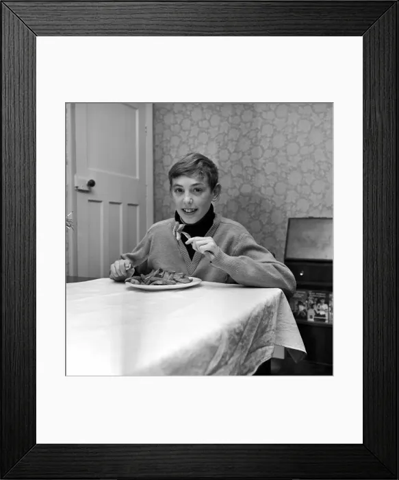 Framed Print : 15-year-old Robert Lane of Wheatley Hall Road, Doncaster tried to join the Royal Navy Framed Print : 15-year-old Robert Lane of Wheatley Hall Road, Doncaster tried to join the Royal Navy