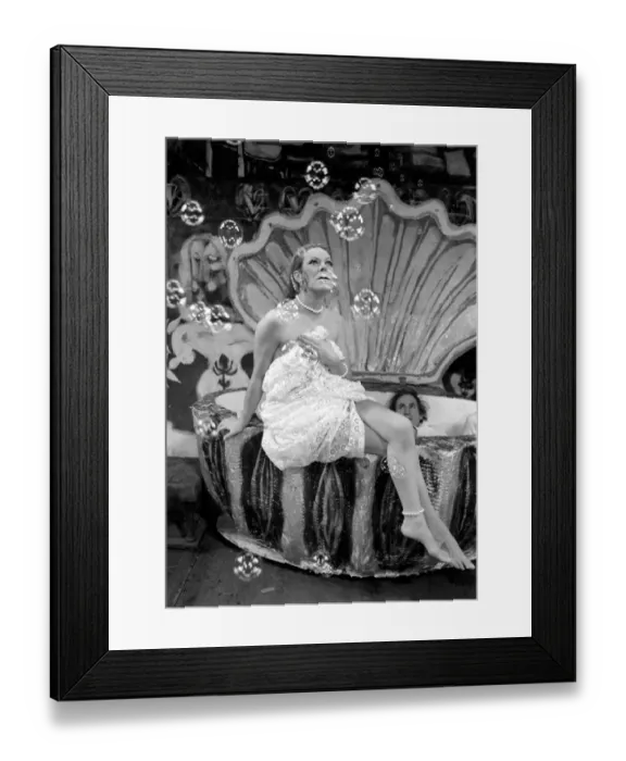 Framed Print : Rachel Roberts rehearsing for The Three Musketeers Ride Again