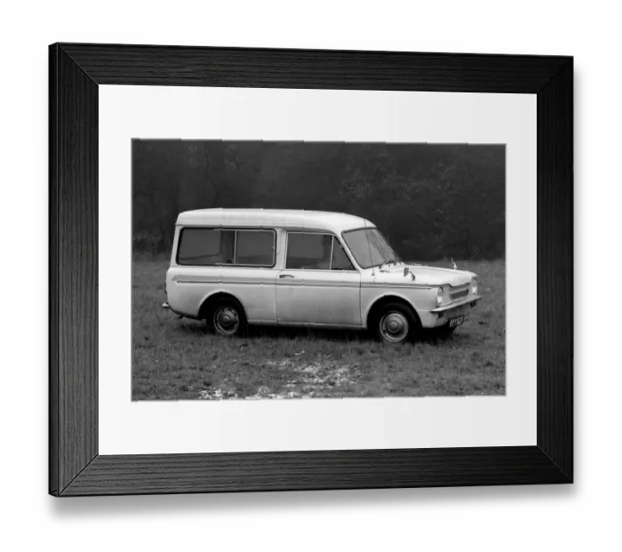 Framed Print : Transport: Cars: A Hillman imperial estate car. December 1969 Z12298-003