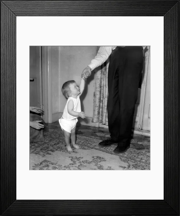 Framed Print : Father and daughter at The School for Expectant Fathers. July 1953 D5588