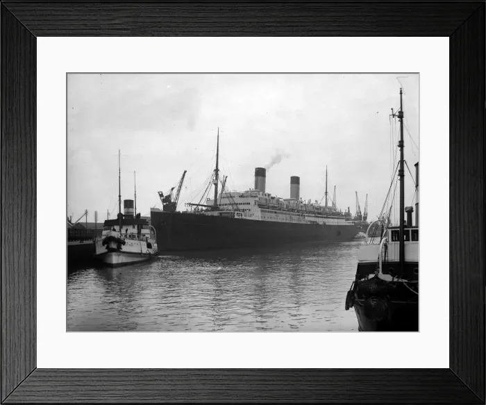 Framed Print : White Star Liner the Homeric at Southampton docks before her trip to New York 1932 Framed Print : White Star Liner the Homeric at Southampton docks before her trip to New York 1932