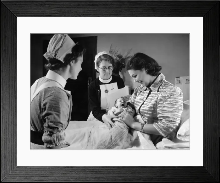Framed Print : University College Hospital, Miss Neilson, Nurse Dewson, Sister Hayward