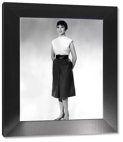 Reveille Fashions: Anita Hignett. August 1960 P008963