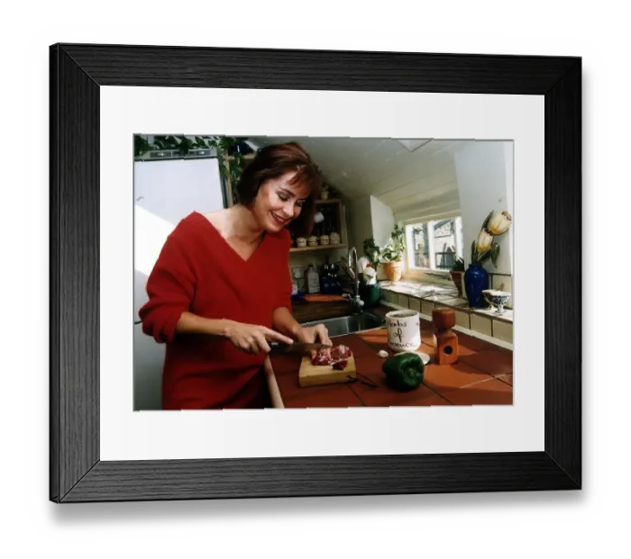 Framed Print : Sian LLoyd Television weathergirl