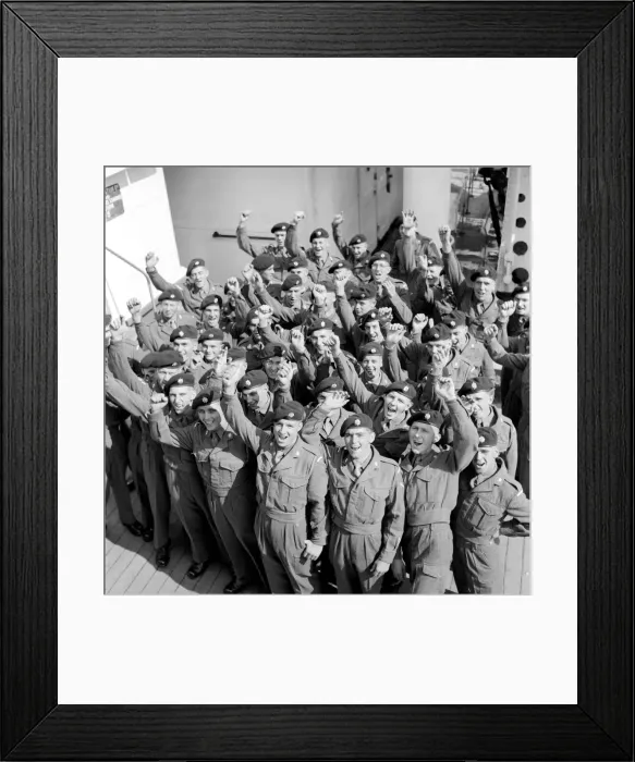 Framed Print : Troops celebrate their return to the United Kingdom from the Korean war Framed Print : Troops celebrate their return to the United Kingdom from the Korean war