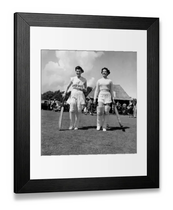 Framed Print : Sport: Cricket Women: Almost every inhabitant of the little village of Puttenham Framed Print : Sport: Cricket Women: Almost every inhabitant of the little village of Puttenham