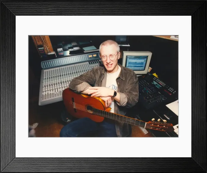 Framed Print : Ray Laidlaw, drummer of Lindisfarne at the Hi-Level Recording Studio. 08 / 01 / 96 Framed Print : Ray Laidlaw, drummer of Lindisfarne at the Hi-Level Recording Studio. 08 / 01 / 96