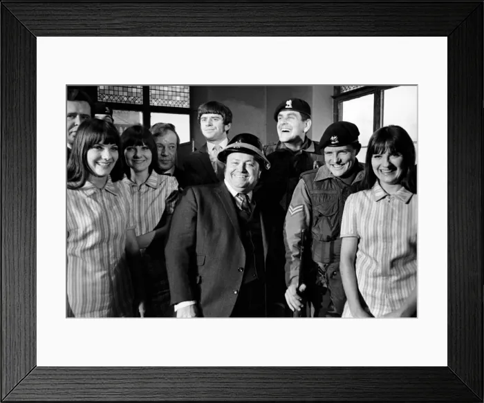 Framed Print : Entertainment: Television: Harry Secombe and troop for a Christmas television show
