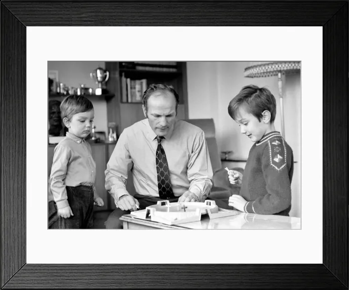 Framed Print : British boxer Henry Cooper pictured with sons Henry Marco aged 10 (right