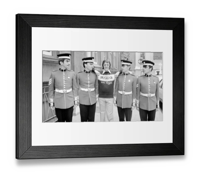 Framed Print : British Forces network disc jockey Tommy Vance with the Coldstream Guards August
