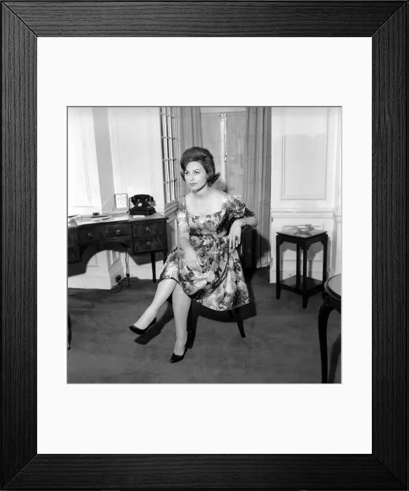 Framed Print : Actress Haya Harareet seen here in her London Hotel room. 3rd June 1960 Framed Print : Actress Haya Harareet seen here in her London Hotel room. 3rd June 1960