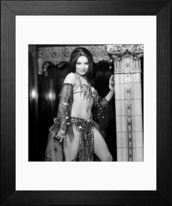 Framed Print : Belly Dancer Soraya Ravensdale. December 1974 74-7550-011