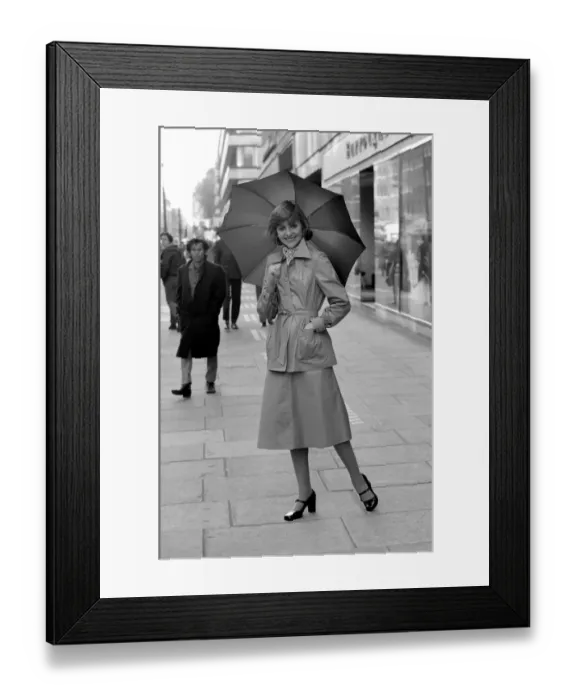 Framed Print : Mark and Spencer fashion. January 1975 75-00278-003