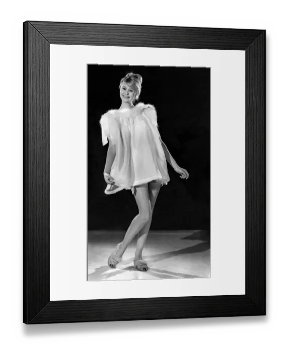 Framed Print : Reveille Fashions. Jenifer Wilson. April 1960 P008973 Framed Print : Reveille Fashions. Jenifer Wilson. April 1960 P008973