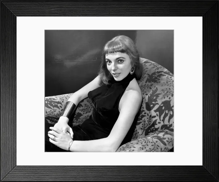 Framed Print : TV Programmers Whats my Line'. Actress Joan Collins who appeared Framed Print : TV Programmers Whats my Line'. Actress Joan Collins who appeared