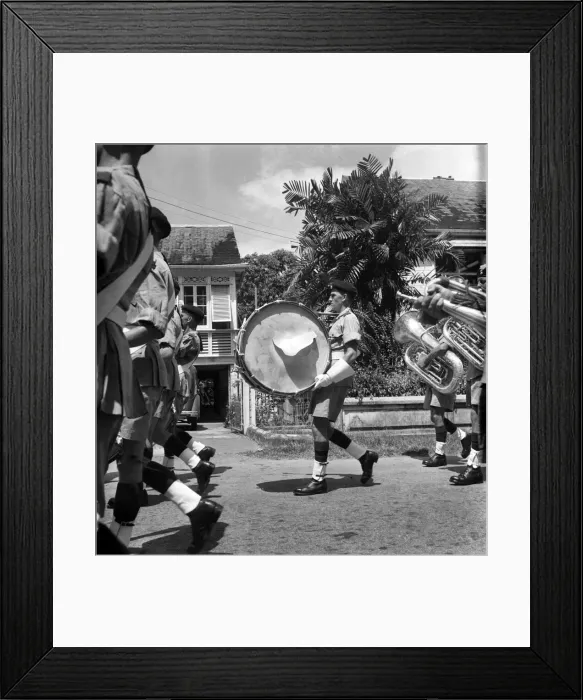 Framed Print : British soldiers marching in Georgetown, British Guiana watched by local citizens Framed Print : British soldiers marching in Georgetown, British Guiana watched by local citizens