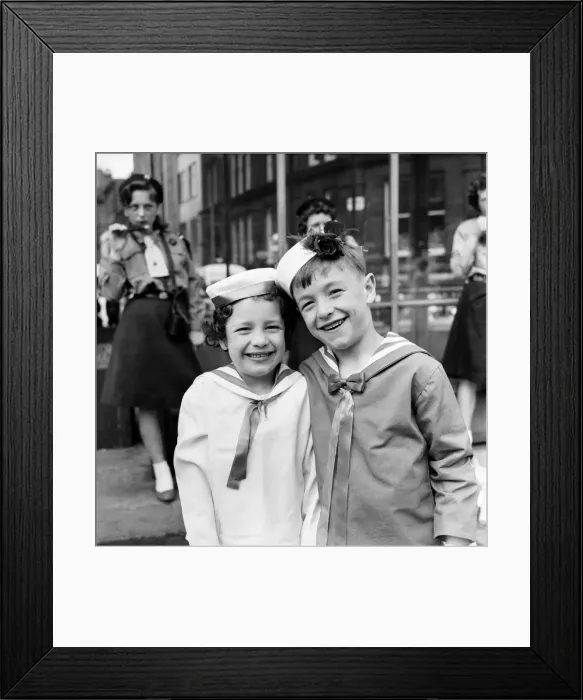 Framed Print : Two young friends taking part n the Manchester Whit Walks. June 1960 M4383-024 Framed Print : Two young friends taking part n the Manchester Whit Walks. June 1960 M4383-024