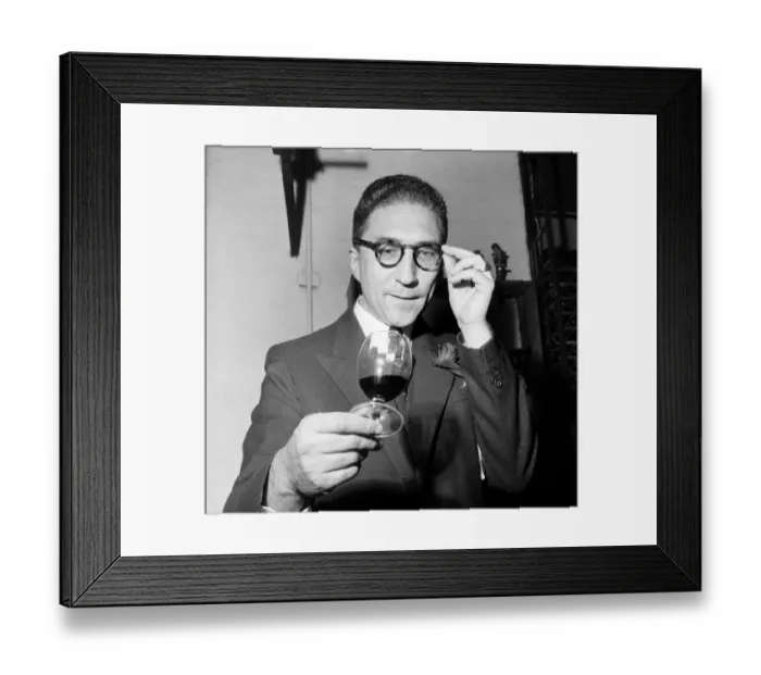 Framed Print : Henri De Villaine, owner of the Domain de la Romance Conti