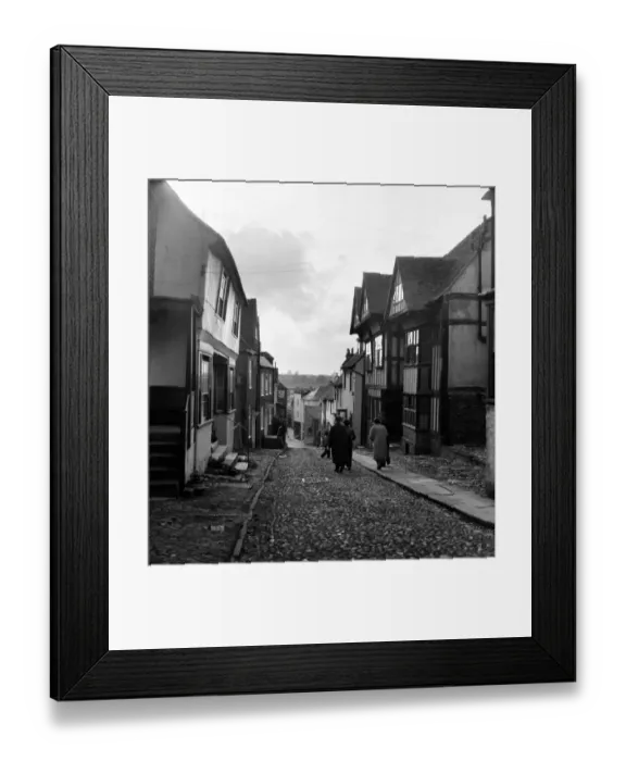 Framed Print : Places: England: Rye. General Street scene in and a round The Sussex town of Rye