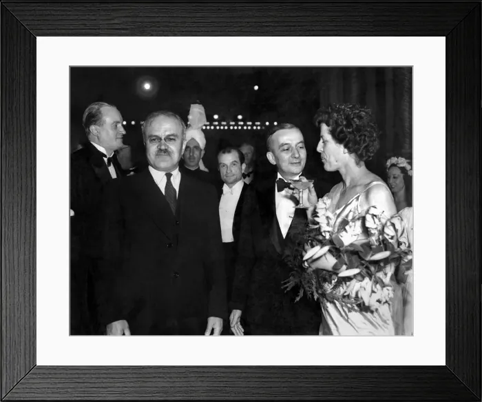 Framed Print : Soviet foreign minister Vyacheslav Mikhailovich Molotov, with Georges Bidault and Mme