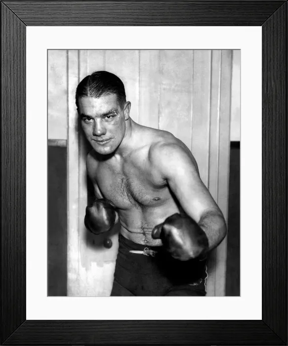 Framed Print : Robey Lubbrant who is fighting Ed Wenstols, Canada, on Monday. January 1937 P009844 Framed Print : Robey Lubbrant who is fighting Ed Wenstols, Canada, on Monday. January 1937 P009844