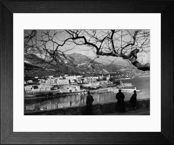 Framed Print : A sight of Monte Carlo, from the Palace of Monaco, a sight which hundreds of weary