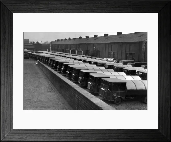 Framed Print : Cleansing dept inspection. As far as the eye can see. Manchester cleansing dept Framed Print : Cleansing dept inspection. As far as the eye can see. Manchester cleansing dept