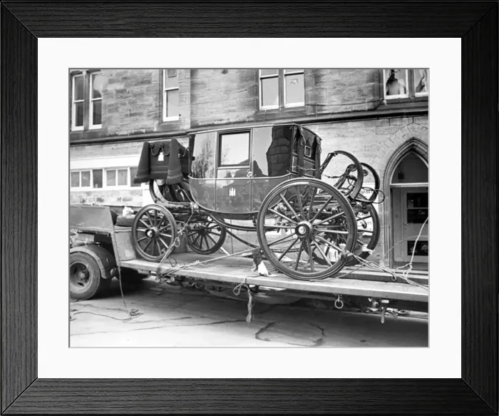 Framed Print : This coach belonging to the High Sheriff of Northumberland is carefully transported after Framed Print : This coach belonging to the High Sheriff of Northumberland is carefully transported after