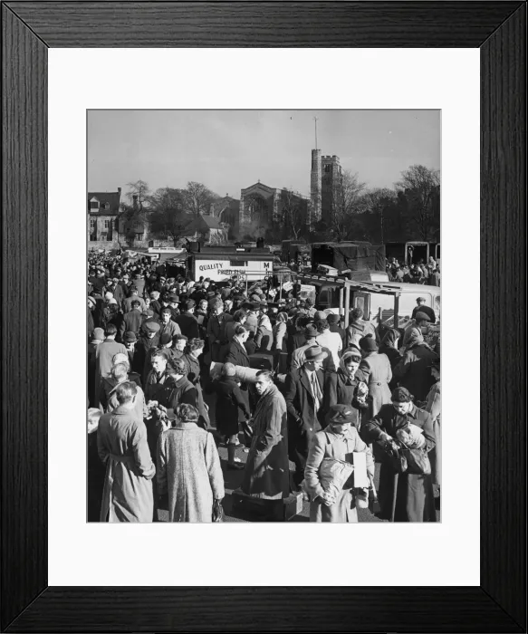 Framed Print : Busy scenes showing crowds of people gathered at the cattle market beside the River Framed Print : Busy scenes showing crowds of people gathered at the cattle market beside the River