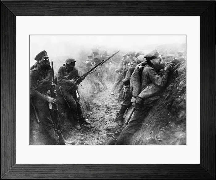 Framed Print : Scottish soldiers ready for a gas attack near the River Somme December 1916 Framed Print : Scottish soldiers ready for a gas attack near the River Somme December 1916