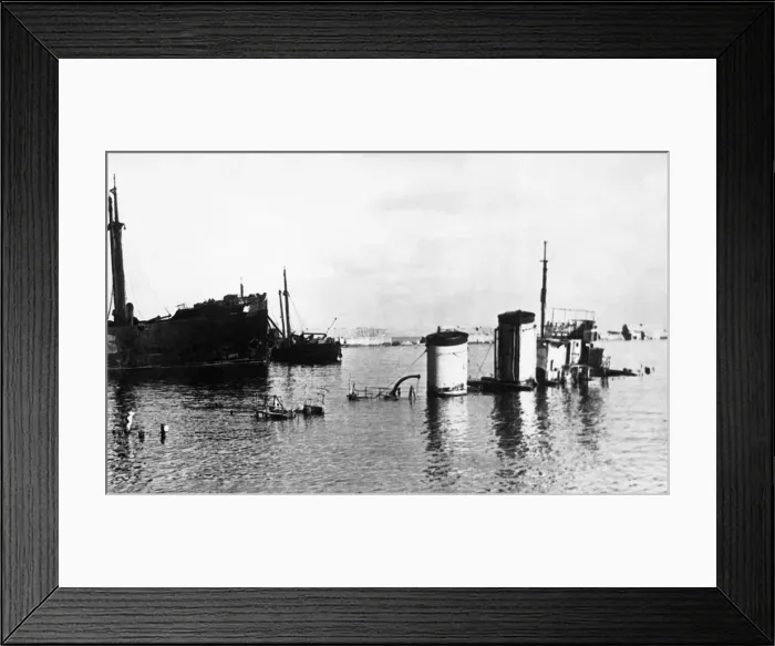 Framed Print : An Italian destroyer sunk by the RAF in the harbour at Benghazi. March 9th 1941 Framed Print : An Italian destroyer sunk by the RAF in the harbour at Benghazi. March 9th 1941