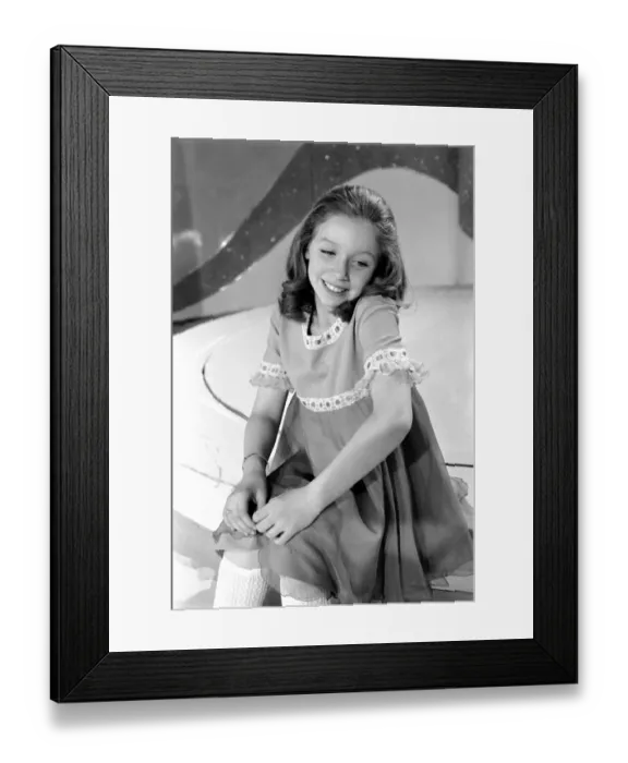 Framed Print : Lena Zavaroni in the Bachelors Show. Lena Zavaroni 10 yrs old has a school lesson in Framed Print : Lena Zavaroni in the Bachelors Show. Lena Zavaroni 10 yrs old has a school lesson in