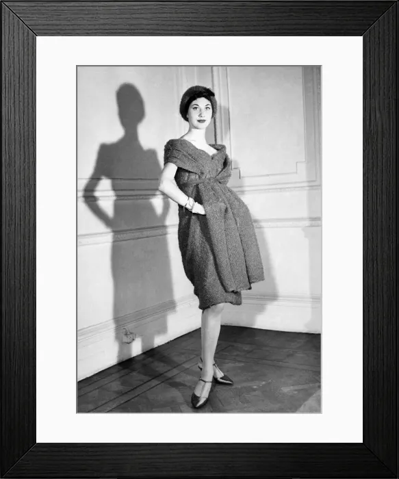 Framed Print : Fashion 1950 s: That cuddly look again. John Cavanagh produces the cuddly look, too Framed Print : Fashion 1950 s: That cuddly look again. John Cavanagh produces the cuddly look, too