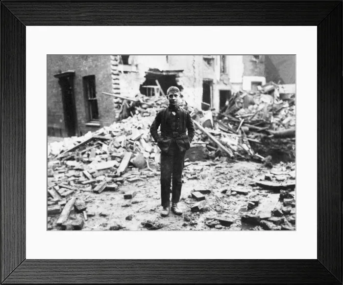 Framed Print : T. Walden who escaped unharmed from the bombed houses in Kings Lynn Framed Print : T. Walden who escaped unharmed from the bombed houses in Kings Lynn