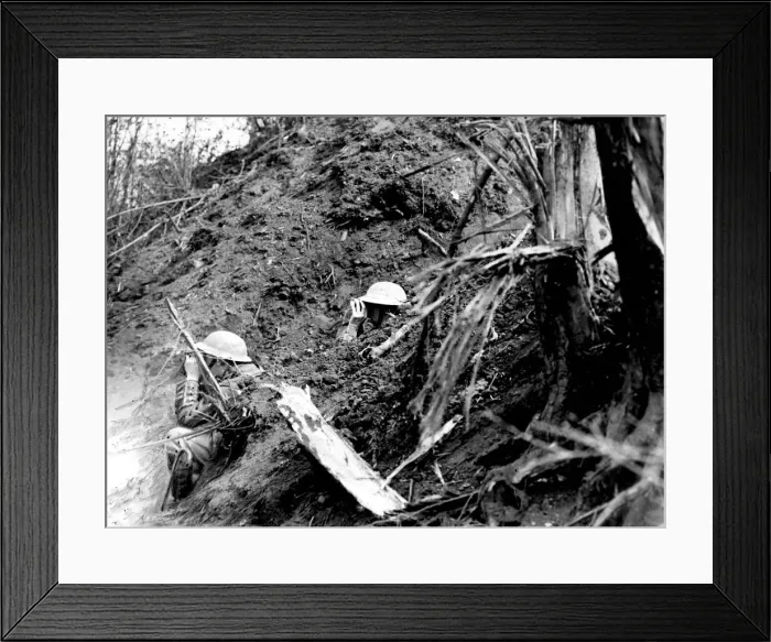 Framed Print : British Army Western Front May 1918 Two artillery officers observing the fall of Framed Print : British Army Western Front May 1918 Two artillery officers observing the fall of