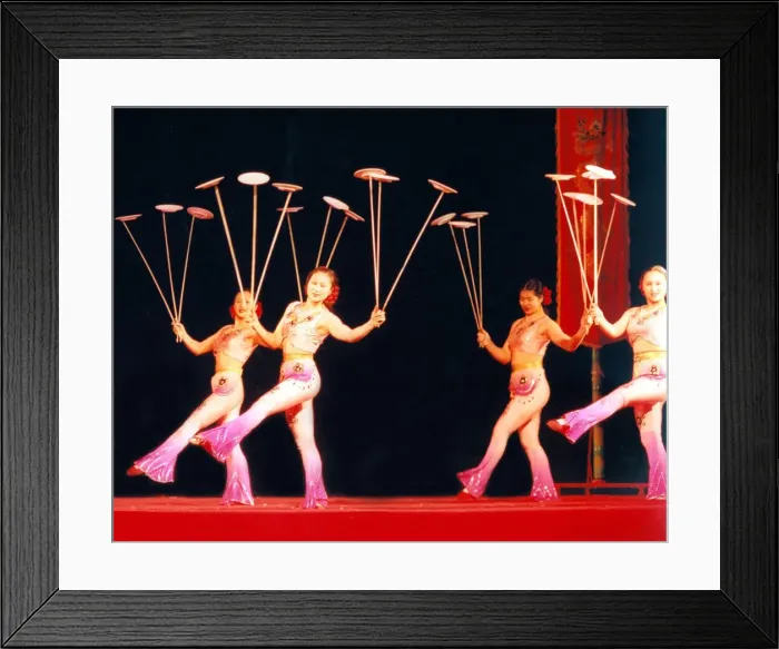 Framed Print : Chinese State Circus performers on stage at the Tyne Theatre in Newcastle