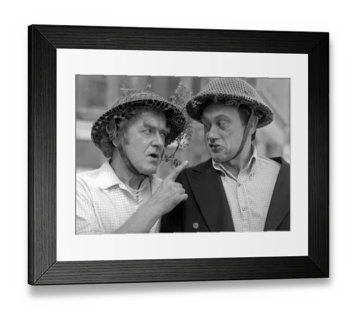 Framed Print : Actoes Hamish Roughead (left) and John Bardon who take over the roles of Frazer